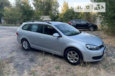 Универсал Volkswagen Golf 2010 в Харькове