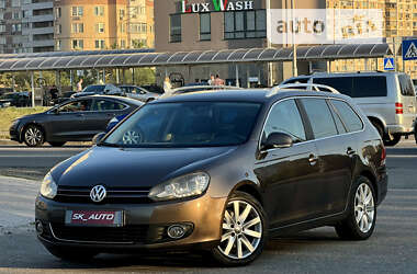 Універсал Volkswagen Golf 2012 в Києві