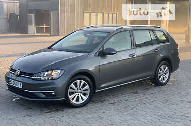 Универсал Volkswagen Golf 2019 в Львове