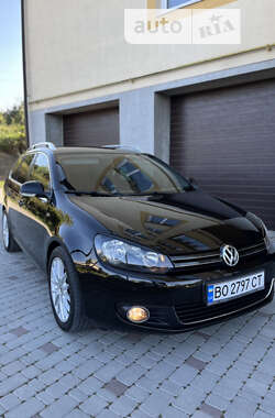 Универсал Volkswagen Golf 2010 в Золочеве