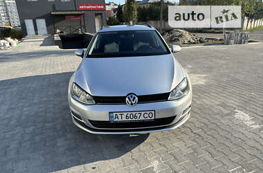 Універсал Volkswagen Golf 2014 в Івано-Франківську