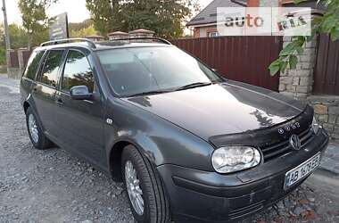 Універсал Volkswagen Golf 2001 в Крижополі