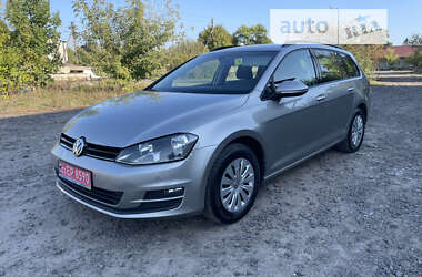 Універсал Volkswagen Golf 2015 в Луцьку