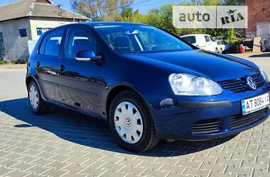 Хэтчбек Volkswagen Golf 2005 в Коломые