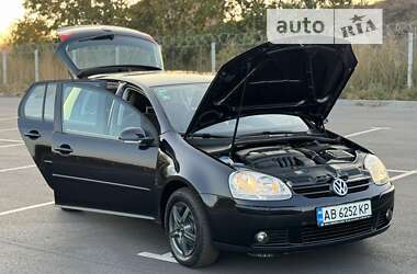 Хетчбек Volkswagen Golf 2007 в Вінниці