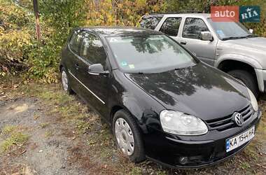 Хэтчбек Volkswagen Golf 2008 в Киеве