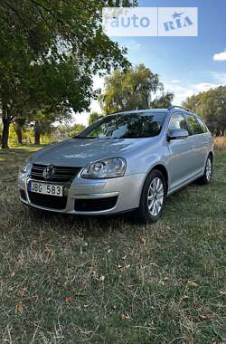 Універсал Volkswagen Golf 2008 в Білій Церкві