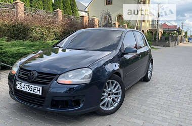 Хэтчбек Volkswagen Golf 2006 в Черновцах