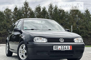 Хэтчбек Volkswagen Golf 2002 в Дрогобыче