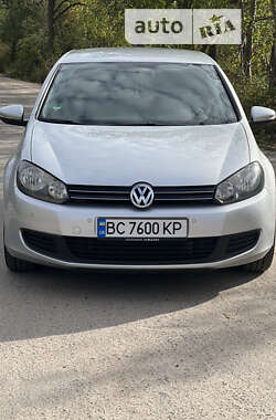 Хэтчбек Volkswagen Golf 2009 в Львове