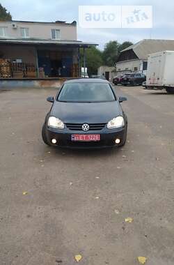 Хэтчбек Volkswagen Golf 2008 в Чернигове