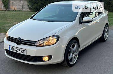 Хэтчбек Volkswagen Golf 2009 в Виннице