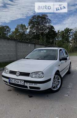 Хетчбек Volkswagen Golf 2000 в Миколаєві