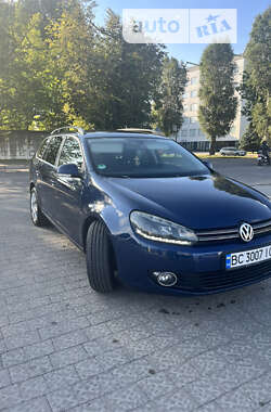 Универсал Volkswagen Golf 2011 в Львове