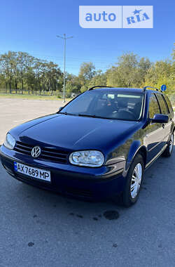 Универсал Volkswagen Golf 2003 в Запорожье