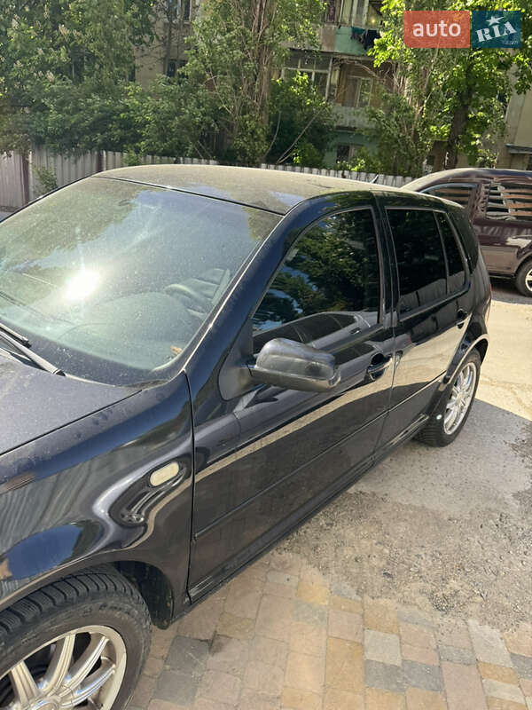 Хэтчбек Volkswagen Golf 1999 в Одессе
