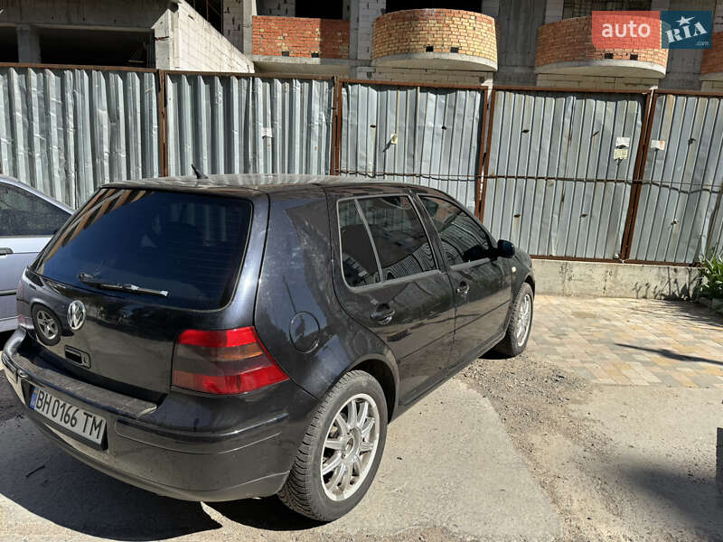 Хэтчбек Volkswagen Golf 1999 в Одессе