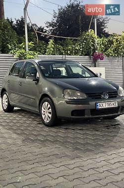 Хэтчбек Volkswagen Golf 2004 в Харькове