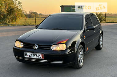 Хэтчбек Volkswagen Golf 1999 в Казатине