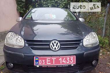 Хэтчбек Volkswagen Golf 2007 в Рава-Русской