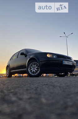 Хетчбек Volkswagen Golf 2000 в Львові