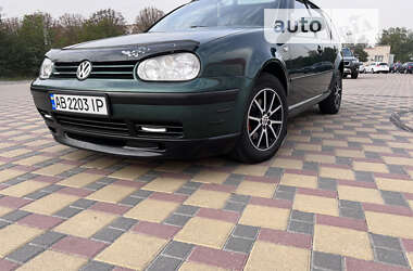 Універсал Volkswagen Golf 1999 в Гайсину