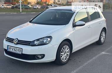 Хэтчбек Volkswagen Golf 2011 в Запорожье