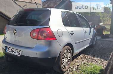 Хэтчбек Volkswagen Golf 2007 в Поляне