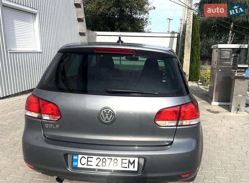 Хетчбек Volkswagen Golf 2011 в Косові