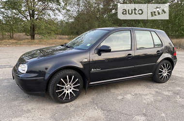 Хетчбек Volkswagen Golf 2000 в Катеринопілі