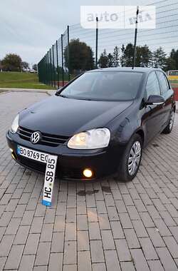 Хэтчбек Volkswagen Golf 2006 в Тернополе