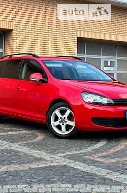 Универсал Volkswagen Golf 2011 в Луцке