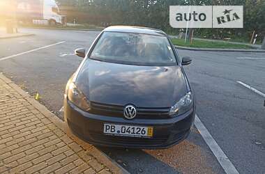 Хетчбек Volkswagen Golf 2009 в Сумах