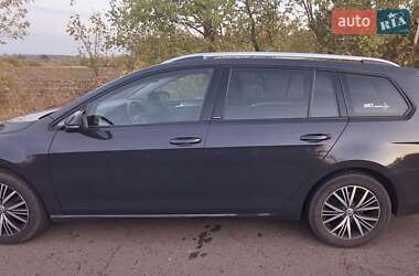 Універсал Volkswagen Golf 2016 в Полтаві