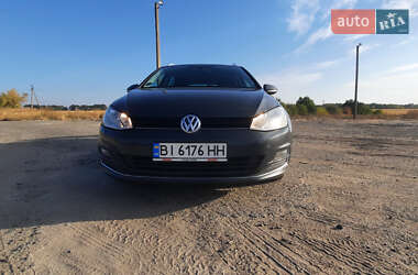 Універсал Volkswagen Golf 2016 в Полтаві