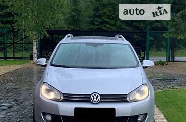 Универсал Volkswagen Golf 2011 в Калуше