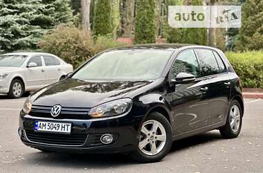 Хэтчбек Volkswagen Golf 2009 в Виннице