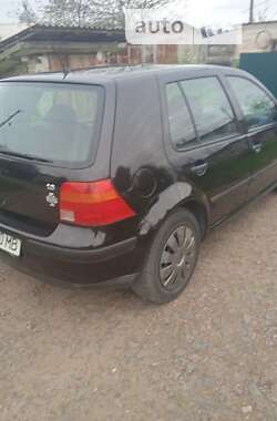 Хэтчбек Volkswagen Golf 2000 в Самборе