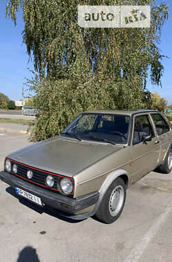 Хэтчбек Volkswagen Golf 1984 в Запорожье