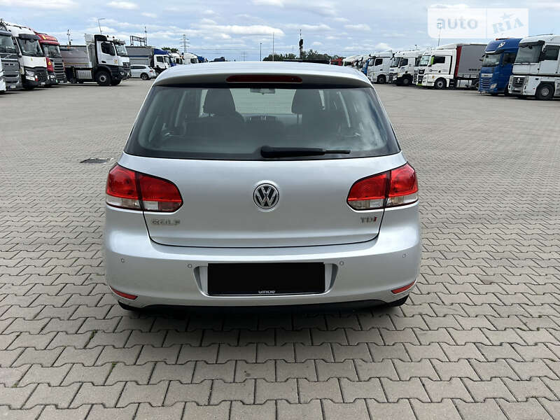Хетчбек Volkswagen Golf 2011 в Вінниці