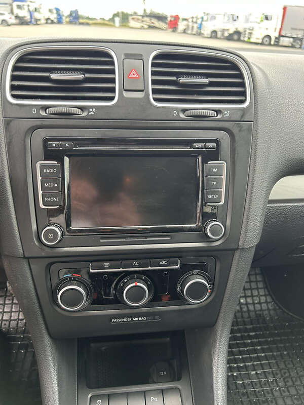 Хетчбек Volkswagen Golf 2011 в Вінниці