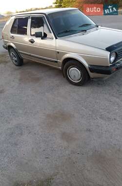 Хэтчбек Volkswagen Golf 1987 в Никополе