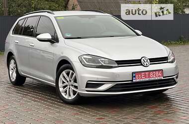 Универсал Volkswagen Golf 2019 в Луцке