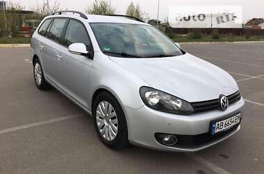 Універсал Volkswagen Golf 2011 в Києві