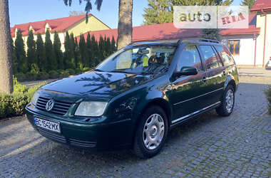 Универсал Volkswagen Golf 2000 в Городке