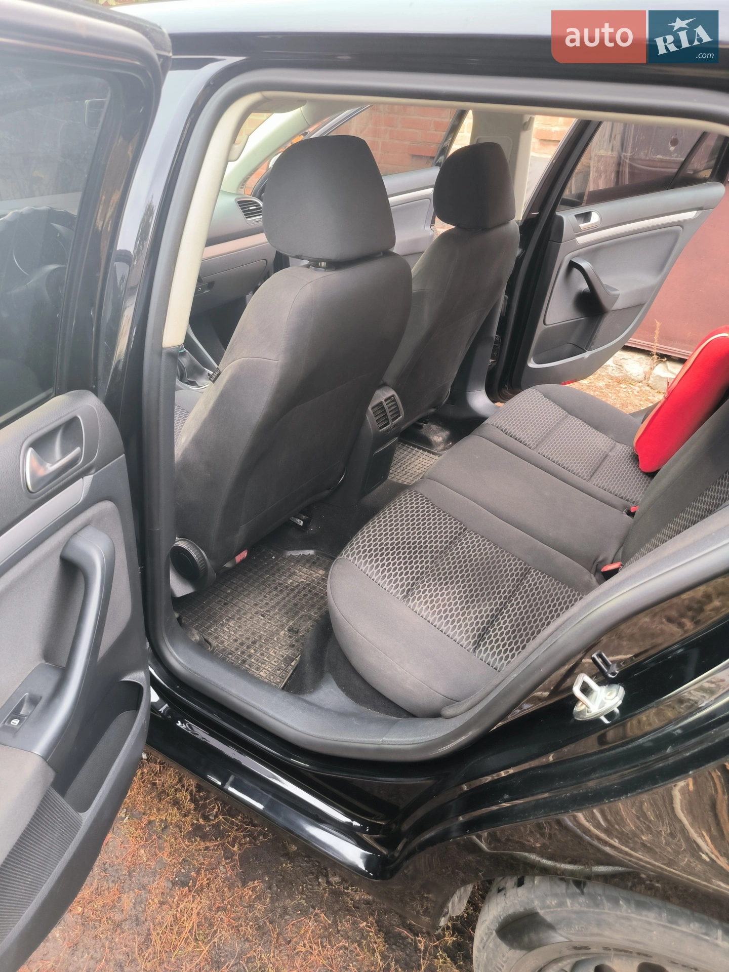 Volkswagen Golf 2011 VIN WVWZZZ1KZBM705042 фото оголошення 30 з 34