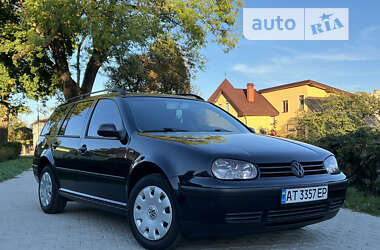 Універсал Volkswagen Golf 2001 в Болехові