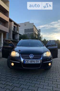 Універсал Volkswagen Golf 2008 в Чернівцях