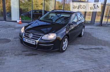 Універсал Volkswagen Golf 2008 в Рівному