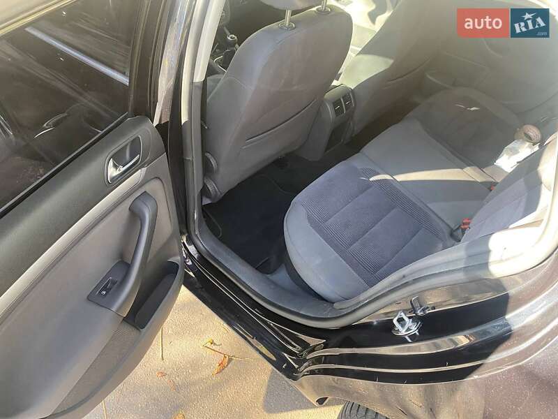 Универсал Volkswagen Golf 2007 в Житомире
